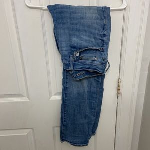 American eagle blue jeans